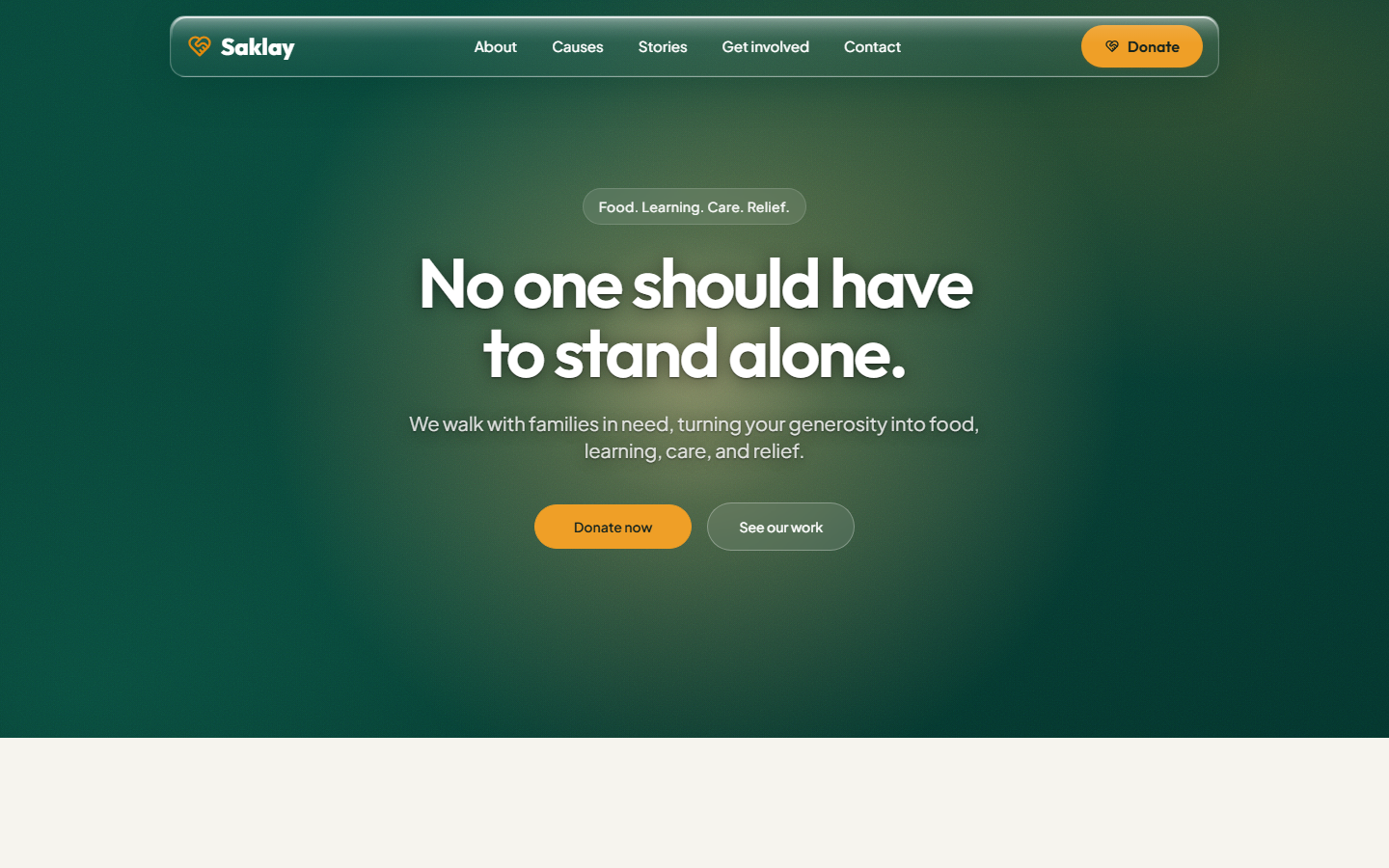 Saklay community website with its warm editorial design